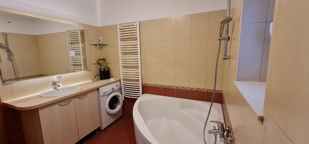 Apartman Breza Шибеник Екстер'єр фото