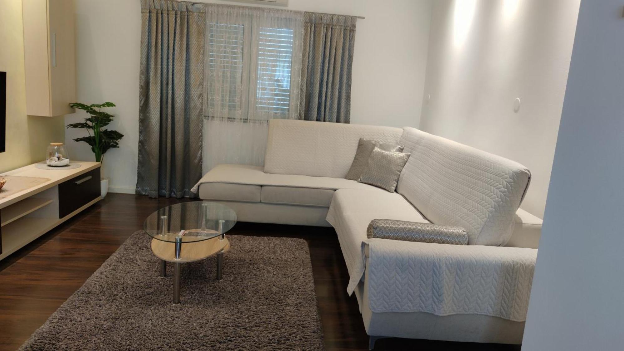 Apartman Breza Шибеник Екстер'єр фото